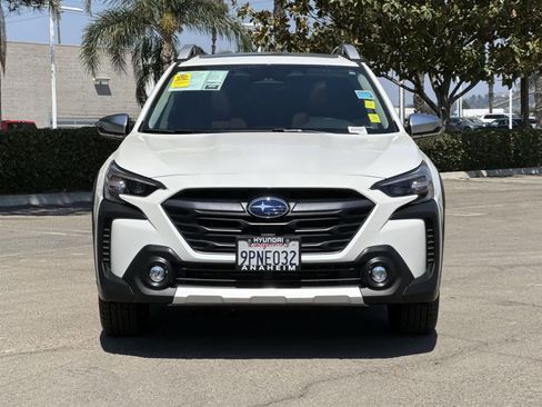 Used 2025 Subaru Outback Touring XT image 2