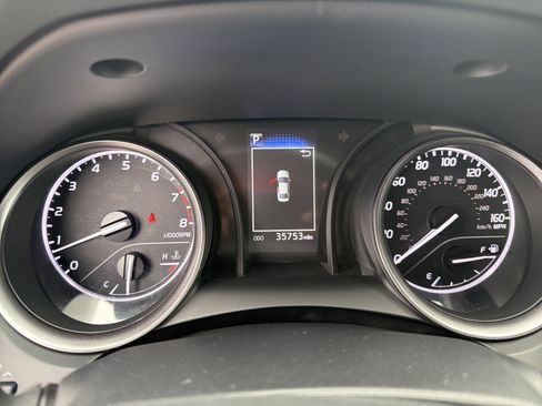 Certified 2024 Toyota Camry SE image 9