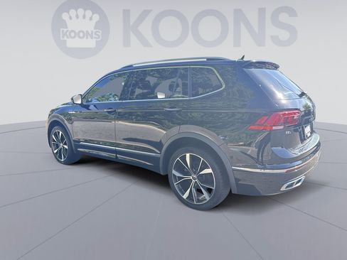Used 2022 Volkswagen Tiguan SEL R-Line AWD/4WD image 4