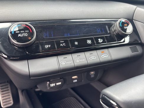 Certified 2025 Hyundai Elantra Sport FWD image 20