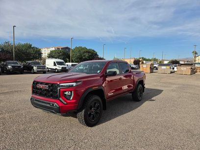 Used 2025 GMC Canyon Elevation w/ Convenience Package