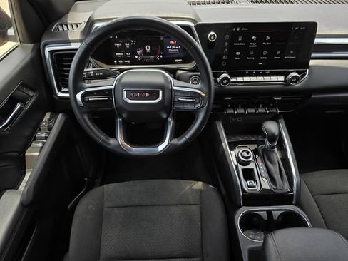 Used 2024 GMC Canyon Elevation w/ Convenience Package AWD/4WD image 11