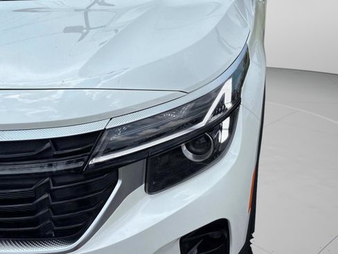 New 2026 Kia Seltos EX image 30