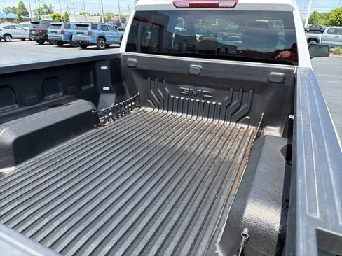 Used 2024 GMC Sierra 1500 Elevation AWD/4WD image 10