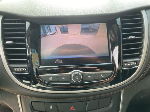 Used 2020 Chevrolet Trax LS image 32