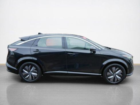 Certified 2023 Nissan Ariya ENGAGE image 2