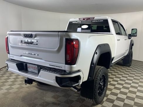 Used 2023 GMC Sierra 3500 Denali w/ Denali Ultimate Package AWD/4WD image 16