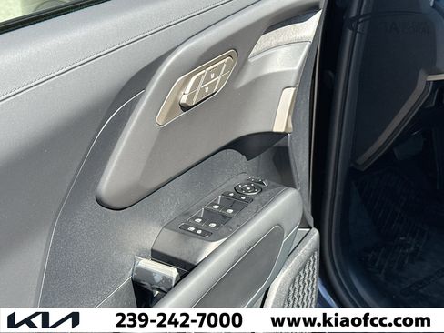 New 2027 Kia Telluride EX image 24