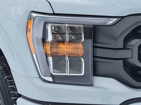 Certified 2022 Ford F150 XLT w/ Equipment Group 302A High image 16