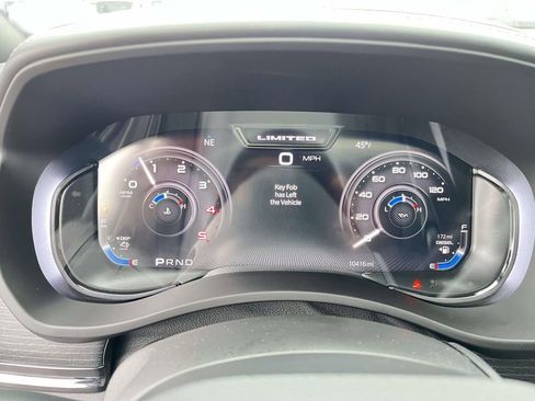 Used 2023 RAM 3500 Limited image 15