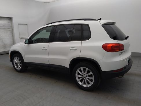 Used 2017 Volkswagen Tiguan Limited w/ Premium Package image 3
