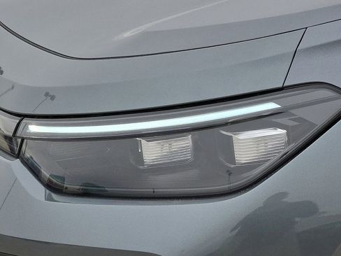 New 2026 Volkswagen Tiguan S image 7