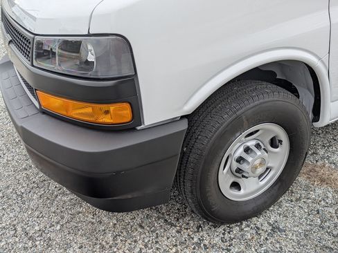 New 2025 Chevrolet Express 2500 w/ Driver Convenience Package image 9