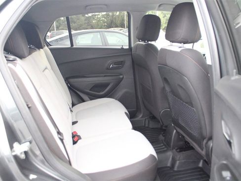 Used 2020 Chevrolet Trax LS w/ Tint and Cruise Package image 12