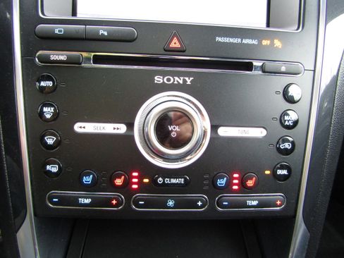 Certified 2017 Ford Explorer Sport w/ Equipment Group 401A image 40