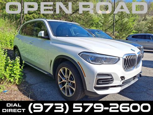 Used 2022 BMW X5 xDrive40i w/ Executive Package AWD/4WD image 1