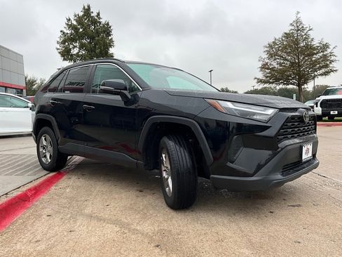 Used 2024 Toyota RAV4 XLE image 5