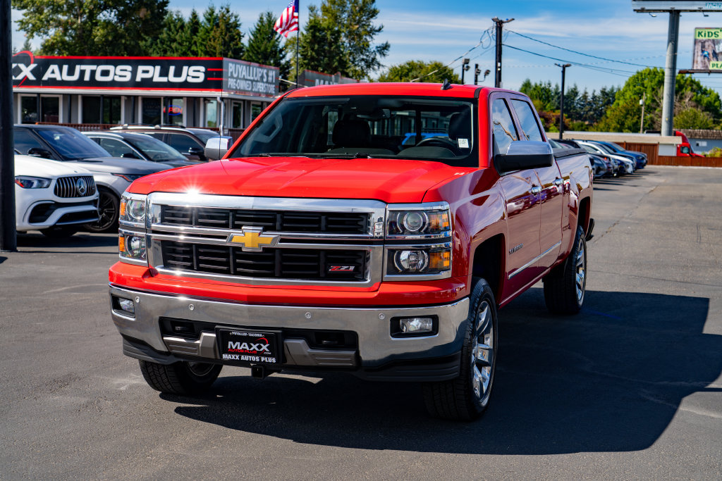 Used 2014 Chevrolet Silverado 1500 LTZ Z71 w/ LTZ Plus Package AWD/4WD image 4