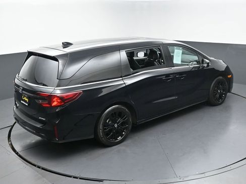 Used 2025 Honda Odyssey Sport-L image 38