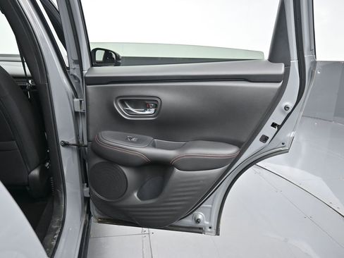 Certified 2025 Honda HR-V Sport image 36