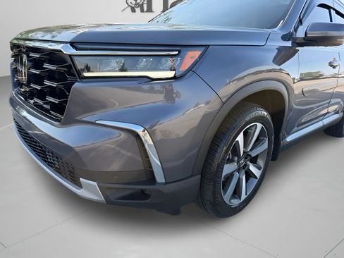 Used 2024 Honda Pilot Elite image 35