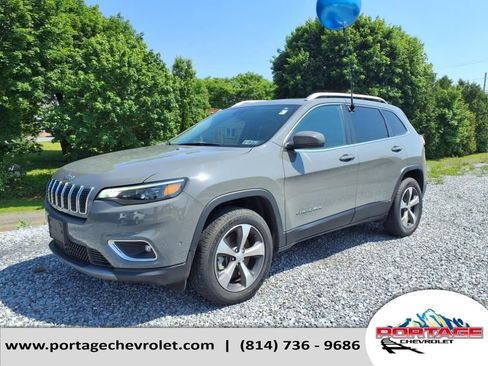 Used 2021 Jeep Cherokee Limited image 3