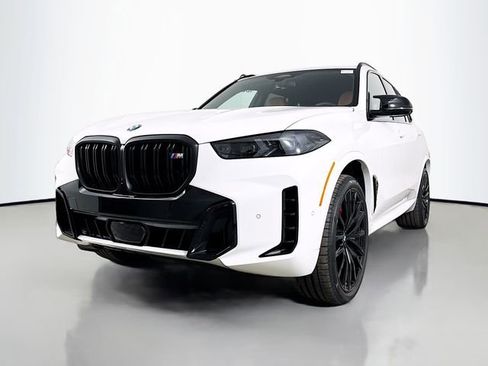 New 2026 BMW X5 M60i w/ Climate Comfort Package image 3