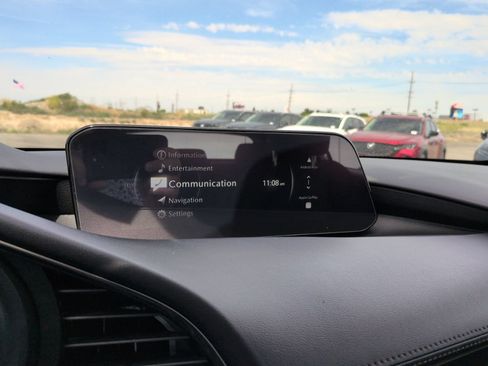 Used 2024 MAZDA MAZDA3 s FWD image 23