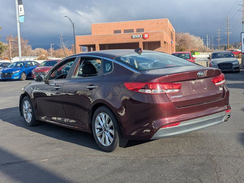 Used 2016 Kia Optima LX image 7
