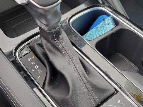 Used 2021 Kia Telluride SX w/ SX Prestige Package image 38