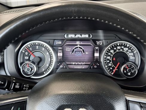 Used 2024 RAM 1500 Laramie RWD image 16