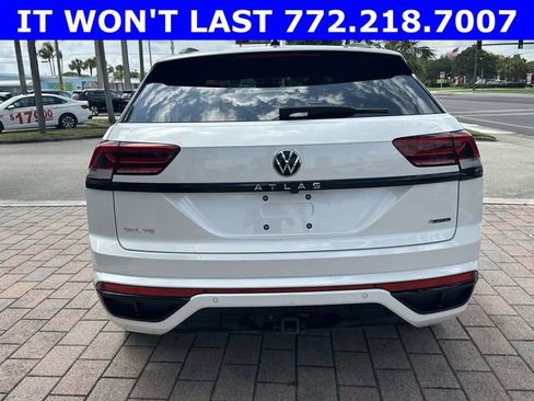 Used 2023 Volkswagen Atlas Cross Sport SEL R-Line AWD/4WD image 7