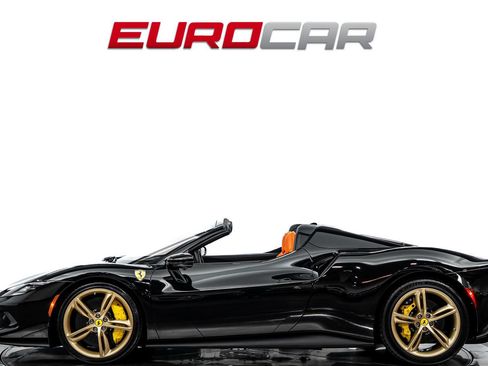 Used 2025 Ferrari 296 GTS RWD image 2