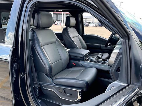 Used 2024 Ford F150 Lariat w/ FX4 Off-Road Package image 9