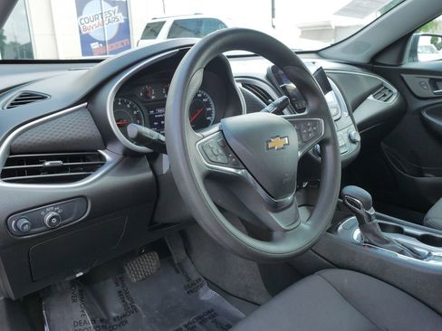 Used 2024 Chevrolet Malibu LS FWD image 22