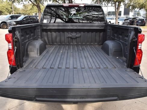 Used 2025 Chevrolet Silverado 1500 Custom Trail Boss w/ Midnight Edition image 35