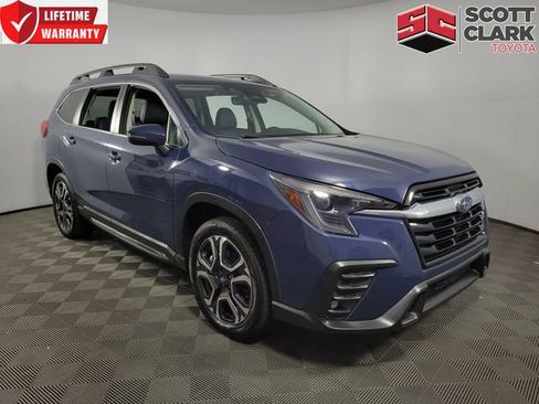 Used 2023 Subaru Ascent Limited AWD/4WD image 1