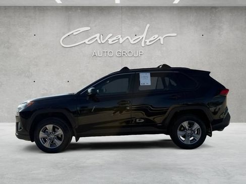 Used 2024 Toyota RAV4 LE AWD/4WD image 14