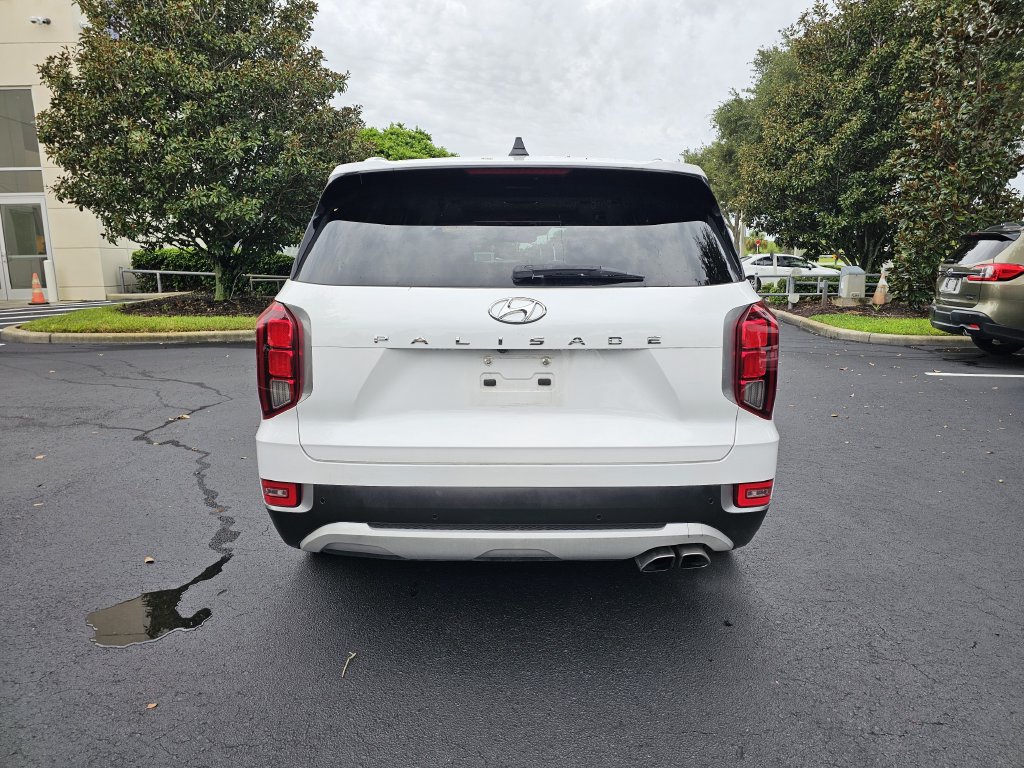 Used 2021 Hyundai Palisade SEL w/ Premium Package FWD image 4