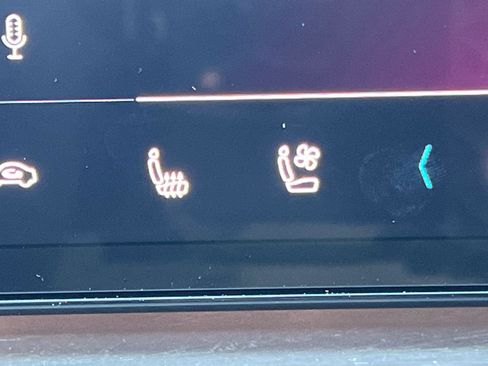 New 2025 Audi Q5 Premium Plus image 24