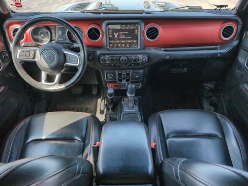 Used 2018 Jeep Wrangler Unlimited Rubicon AWD/4WD image 5