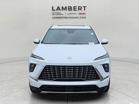 New 2026 Buick Enclave Avenir w/ Super Cruise Package image 3