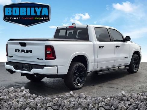Used 2025 RAM 1500 Big Horn AWD/4WD image 3