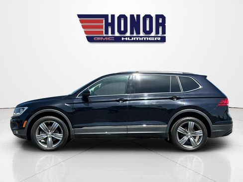 Used 2020 Volkswagen Tiguan SEL AWD/4WD image 7