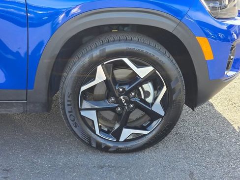 Certified 2025 Kia Seltos S AWD/4WD image 10