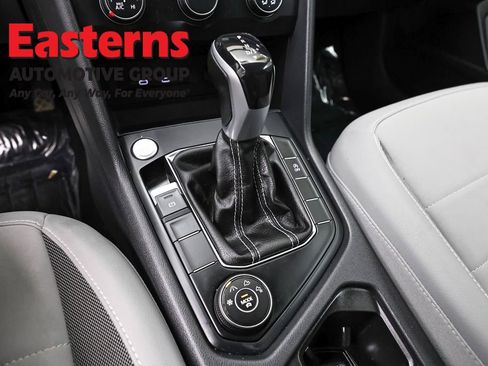 Used 2022 Volkswagen Taos SE AWD/4WD image 13