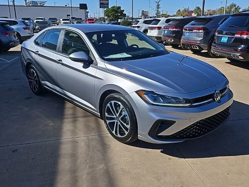 New 2026 Volkswagen Jetta Sport FWD image 3