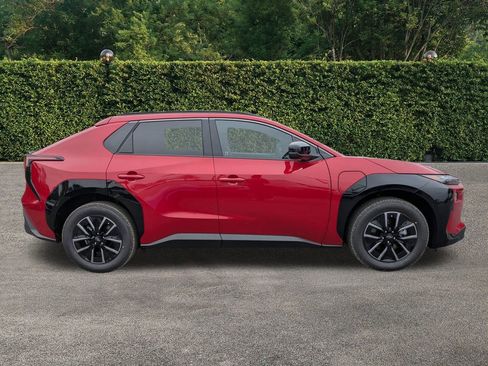 New 2026 Subaru Solterra Premium image 3