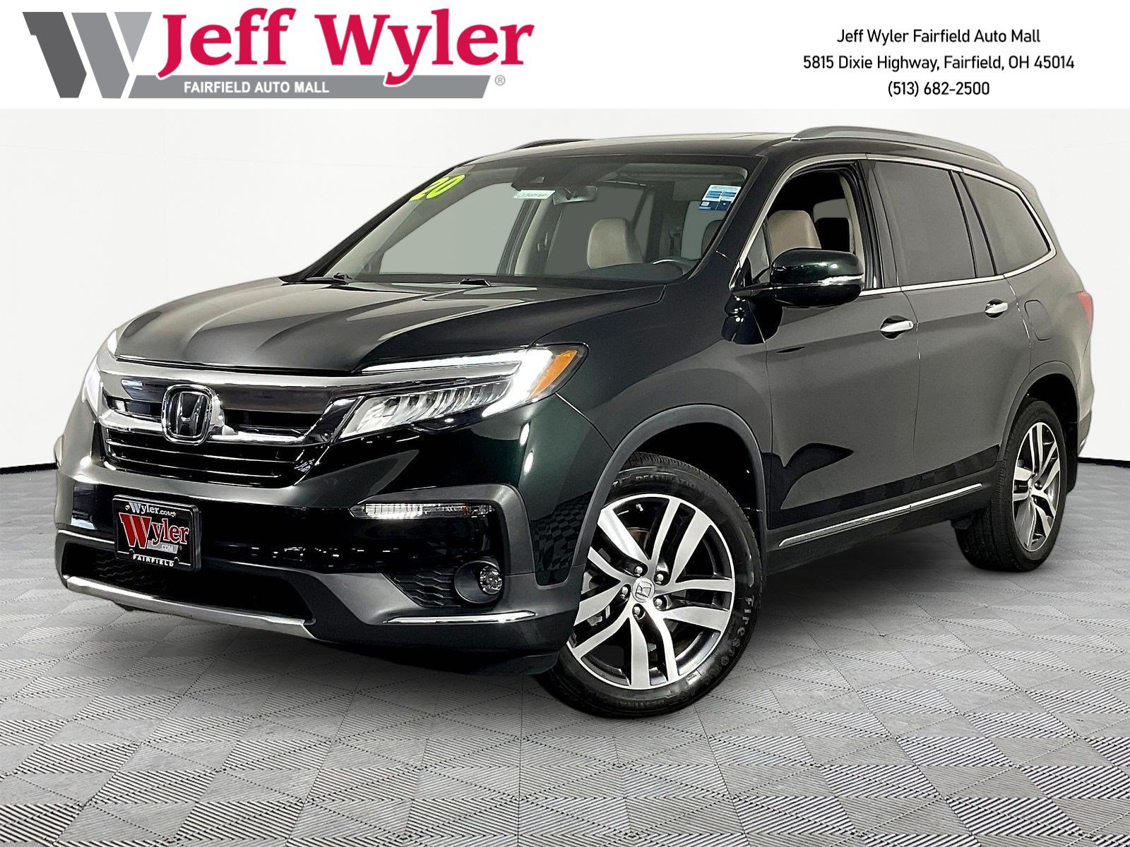 Used 2020 Honda Pilot Touring image 1