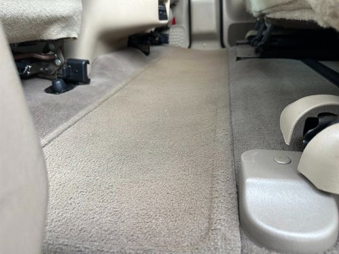 Used 2003 Ford Excursion Limited image 24